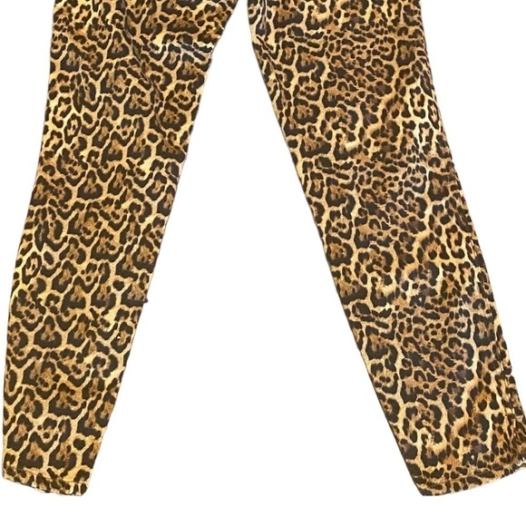 Zara Y2K Leopard Print Jeans Size 6 Emblem 90s Graffiti High Rise Zipper - Picture 9 of 9